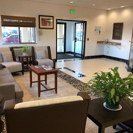 Super 8 By Wyndham Klamath Falls Luaran gambar