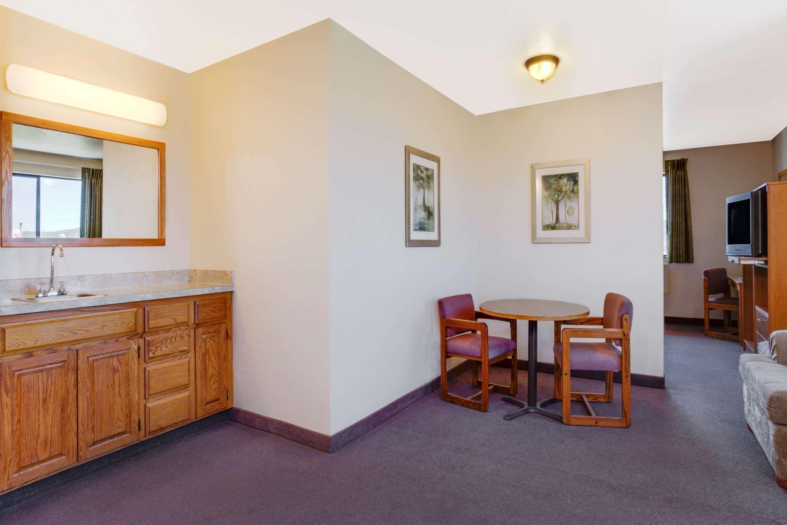 Super 8 By Wyndham Klamath Falls Luaran gambar