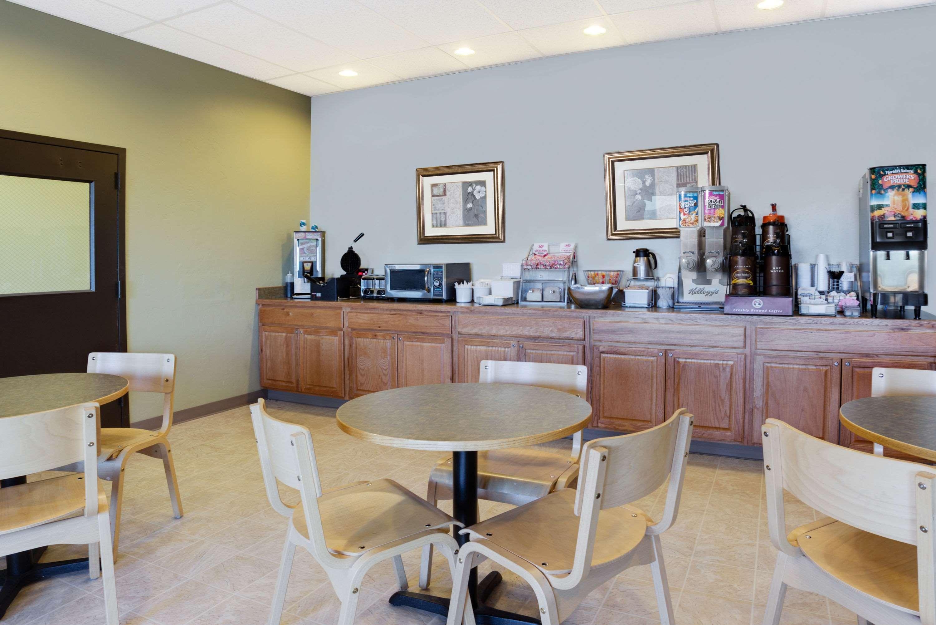 Super 8 By Wyndham Klamath Falls Luaran gambar